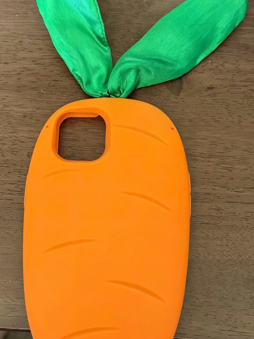 Carrot Phone Case with Green Leaf Tie